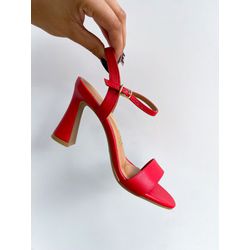 Sandalia Lia VERMELHA - 0005000007 - Morena Brasil Shoes