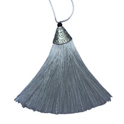Pingente Tassel 9cm Branco C/ Detalhe Metal Níquel... - MERART