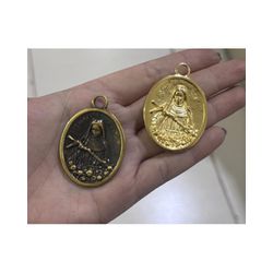 PINGENTE OVAL SANTA RITA GRANDE ML7934. - 00002700... - Metal Light