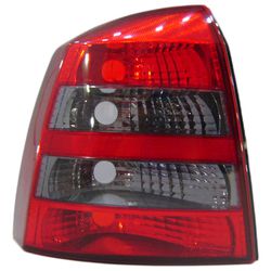 Lanterna Traseira do Astra Hatch 2003 ... - Mineirão Auto Latas