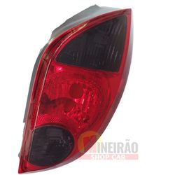 Lanterna Traseira do Celta 06 a 14 Lad... - Mineirão Auto Latas