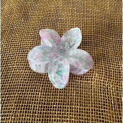 PIRANHA FLOR - COLORIDA - TONS DE ROXO E VERDE - ... - MONOWI 