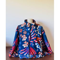 CORTA VENTO ESTAMPADO - MODELO OVERSIZED - COLORID... - MONOWI 
