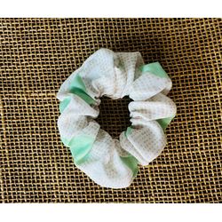 SCRUNCHIE - POÁ - COR VERDE - 0298 - MONOWI 