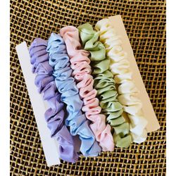 KIT ELÁSTICO PARA CABELO - COM 5 ELÁSTICOS - 21212... - MONOWI 