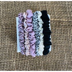 KIT ELÁSTICO PARA CABELO - (COM 6 ELÁSTICOS) - ANI... - MONOWI 