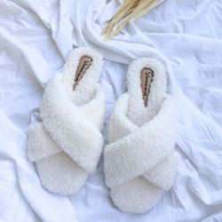 Rasteira Pelo Tedy Off White - 1221OW - AMARI SHOES