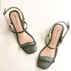 Sandália Salto Bloco Verde Musgo - 1219M - AMARI SHOES