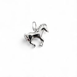 PINGENTE CAVALO LISO - New prata e cia