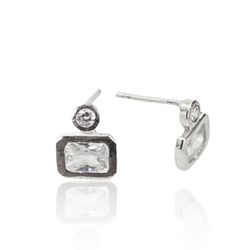 BRINCO RETANGULAR COM ZIRCONIA - New prata e cia
