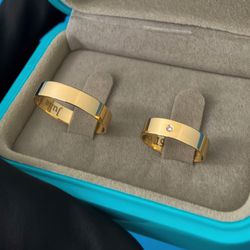 Par de Alianças Casamento Ouro 18k Amarelo 5mm Qua... - Nosso Sentimento