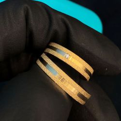Par de Alianças Casamento Ouro 18k Amarelo 4mm Qua... - Nosso Sentimento