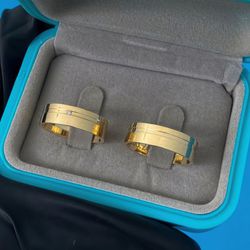 Par de Alianças Casamento Ouro 18k Amarelo 6mm Qua... - Nosso Sentimento