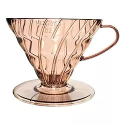 Suporte para filtro de café Hario V60 02, marrom, feito de polipropileno, ideal para preparo de café filtrado.