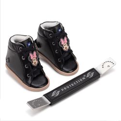 Dennis Brown Minnie sapatilha em couro com barra d... - Orthocalce Baby & Kids