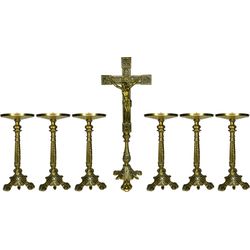 CONJUNTO CRUCIFIXO METAL DE ALTAR 50 CM E 6 CASTIÇAL 30CM - KI.44 - PALUDO ARTIGOS CATÓLICOS 