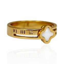 Anel Três Fios com Trevo Branco em Detalhe Romano ... - Kumbayá Joias