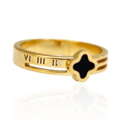 Anel Três Fios com Trevo Preto em Detalhe Romano S... - Kumbayá Joias