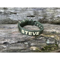 COLEIRA BABY PERSONALIZADA 3cm militar com nome em... - PETSPACE
