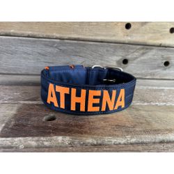 COLEIRA PERSONALIZADA 5cm azul marinho com nome em... - PETSPACE
