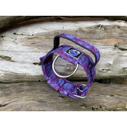 COLEIRA TÁTICA 5cm COM ALÇA caveiras roxas - 1314 - PETSPACE