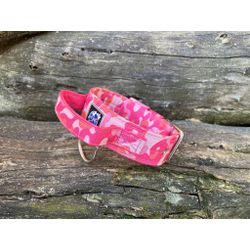 COLEIRA TÁTICA 5cm COM ALÇA camuflado rosa - 1318 - PETSPACE