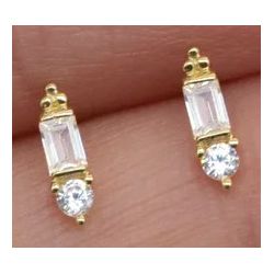 Labret, Navete Retangular Adornada com CZ Redonda ... - Pierce Boutique
