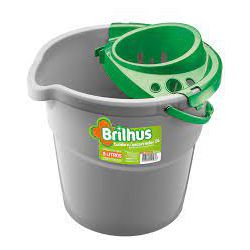 Brilhus Balde C/Escorredor Plastico 9L Bettanin - Plaspel Comercial - Embalagens e Descartáveis