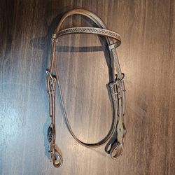 Cabecada Couro Bordado Com Afogador e Maragarida n... - PROTEC HORSE - A LOJA DOS GRANDES CAMPEÕES
