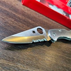 Canivete Inox Lâmina Serrilhada Spyderco Importado... - PROTEC HORSE - A LOJA DOS GRANDES CAMPEÕES