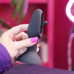 Hubert - Plug Anal Com Slap - Quero Vibrar