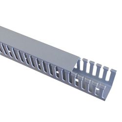 CANALETA ABERTA PVC 20X20X2 METROS CINZA SIBRATEC - Rabelo Materiais Para Construção