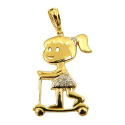 Pingente Menina de Patinete em Ouro com Brilhantes - J07600491 - RDJ Joias