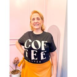 T Shirt Cofee Preta - 1982 - Rebeca Azevedo