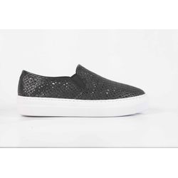 Tênis Slip On em Couro Atanado Preto Ref. 09111.09... - REGIMATTOS