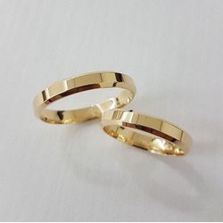 Par de Alianças em ouro 18K - REINOAUI