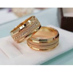 Par de Alianças em ouro 18K - REINOAUI