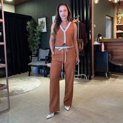 Conjunto calça pantalana e colete Anames - Renata Amici Store