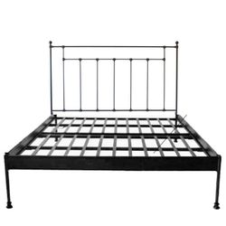 Cama Versailles King Pez. Reta - Dom Ferro