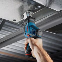 Serra Sabre 12v Sem Fio Com Carregador e 2 Baterias (GSA 12v-Li) - Bosch