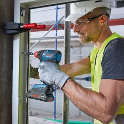Parafusadeira Chave de Impacto 18V Sem Fio Com Carregador e 2 Baterias (GDX 18V-200) - Bosch