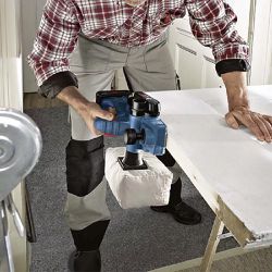 Plaina 18V Sem Fio Com Carregador e 2 Baterias (GHO 18V-Li) - Bosch