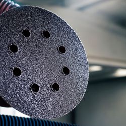 Disco de Lixa Com Velcro 125mm - GR. 180 Com 5 Peças (2608605118) - Bosch