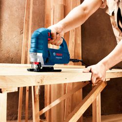 Serra Tico-Tico Bosch GST 75 E 710W 1 Lâmina de serra
