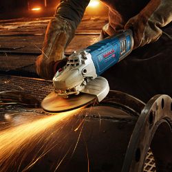 Esmerilhadeira Angular 9'' - 220V / 2800W (GWS 30-230 B) - Bosch