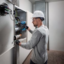 Furadeira e Parafusadeira de Impacto GSB 183-Li Com 2 Baterias e Carregador (06019K91E2) - Bosch