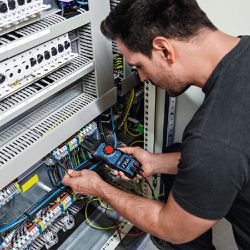 Amperímetro de Garfo TRMS - GFM 1000-15 (0601077400) - Bosch