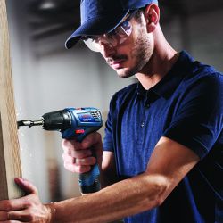 Kit Parafusadeira GSR 120-LI e Chave de Impacto GDR 120-LI, 12V 2 baterias e maleta - Bosch 