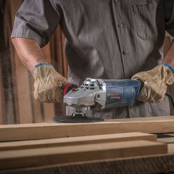 Lixadeira Bosch GWS 22 U 2200W com 1 disco de lixa