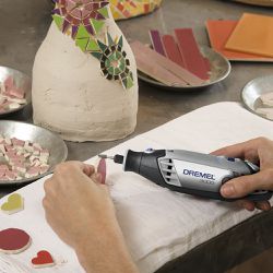 Micro Retífica Profissional Dremel 3000 Com 30 Acessórios - DREMEL
